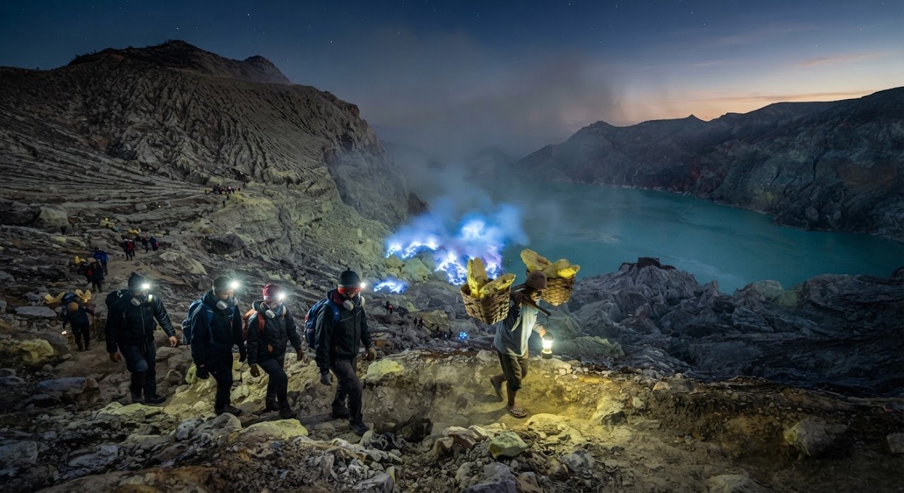 Ijen Crater Tour